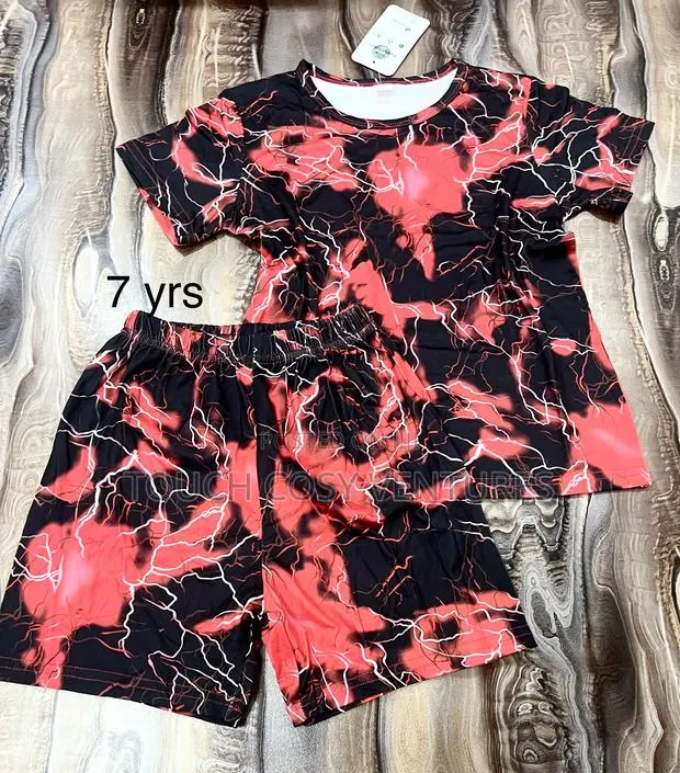 Kids Fashionable Apparel · Photo 1