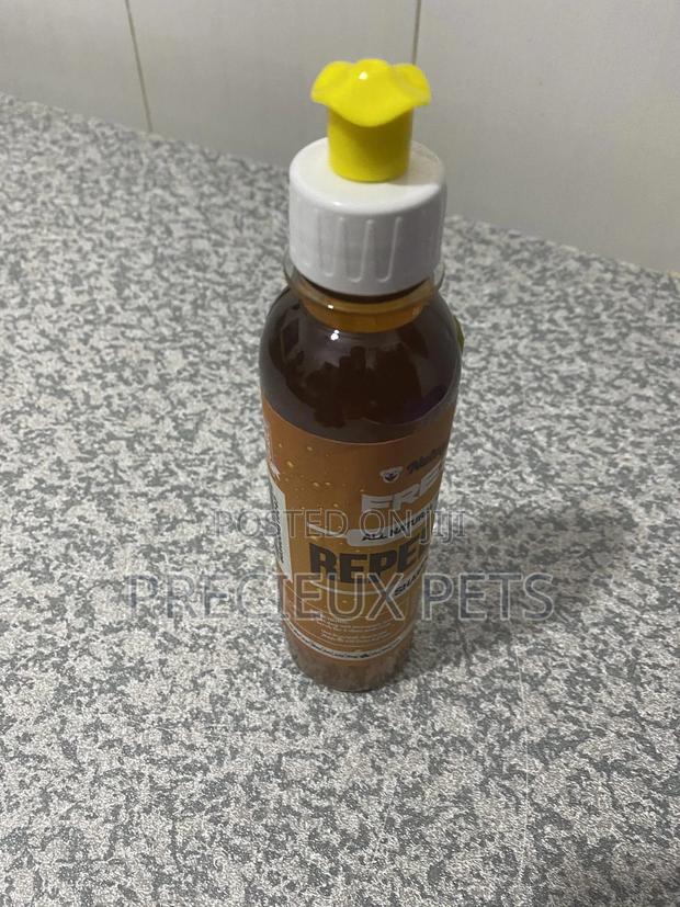 Ticks And Fleas Shampoo · Photo 4