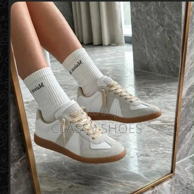 Madison Margiela Low · Photo 1
