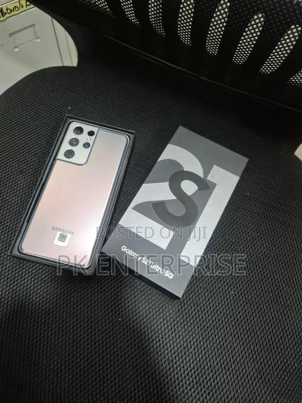 New Samsung Galaxy S21 Ultra 5G 128 GB Silver · Photo 1
