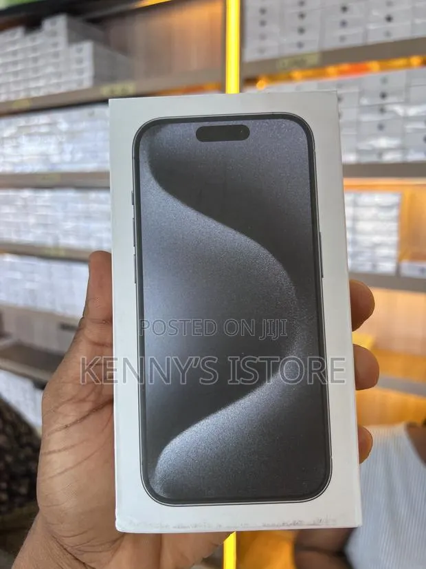 New Apple iPhone 15 Pro 128 GB Blue · Photo 1