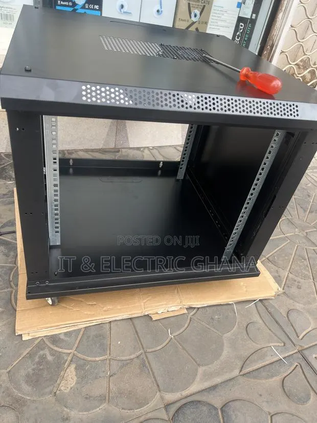 9u Caninet 600*600 · Photo 1