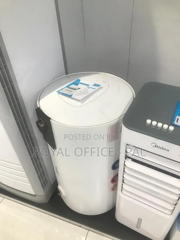 Midea Compact 30l Water Heater · Photo 1