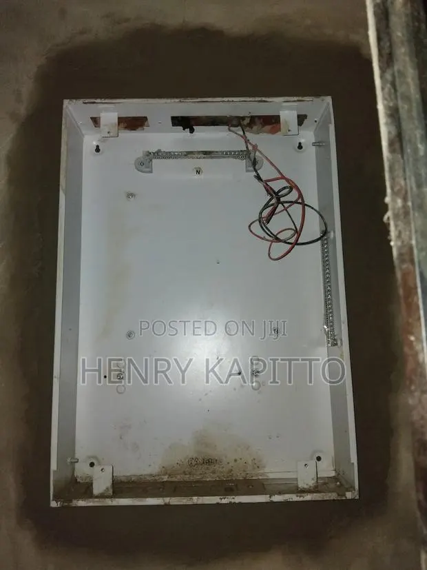 Professional Electricians · Photo 1