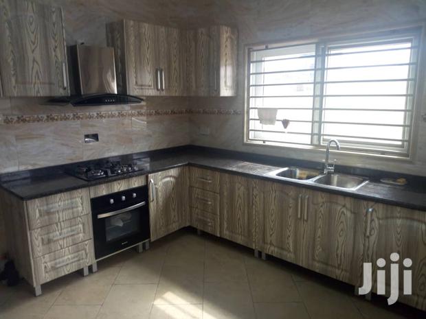 4bdrm House in Accra Metropolitan for Rent · Photo 8