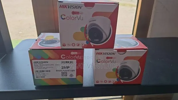 Hikvision Analog Ds-2ce70df0t-LPFS 2mp Colorvu, Audio Dome Camera · Photo 1