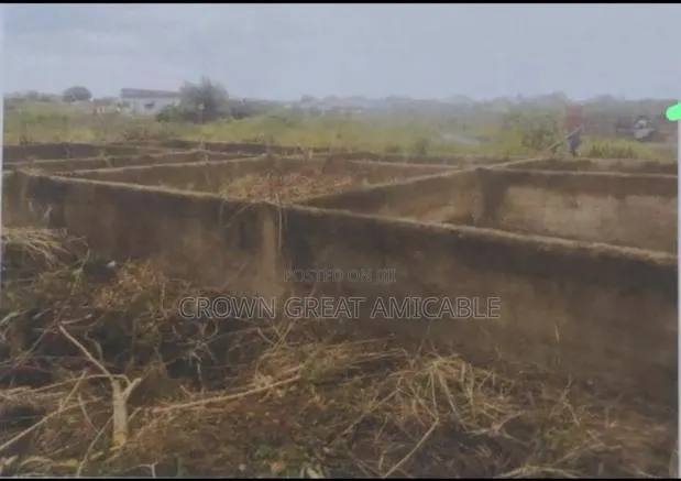 Urgent Titled Land for Sale · Photo 1