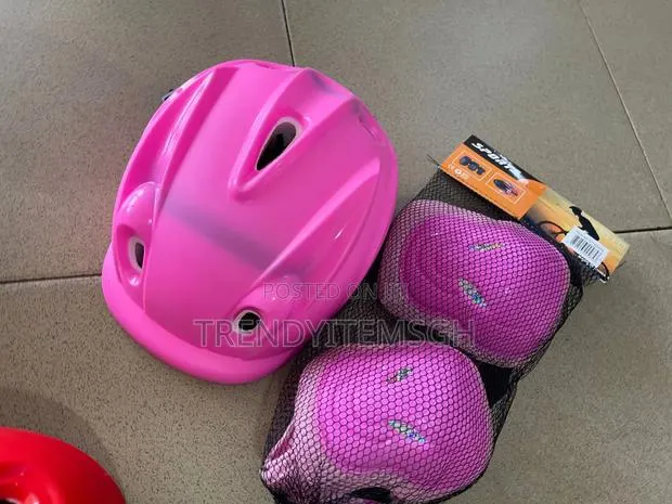 Adjustable Kids Helmet With Knee Elbow Wrist Pad · Photo 4