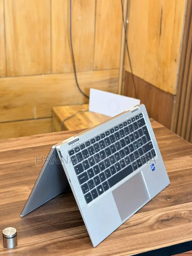 Laptop HP EliteBook x360 1030 G8 16GB Intel Core i5 SSD 256GB · Photo 1