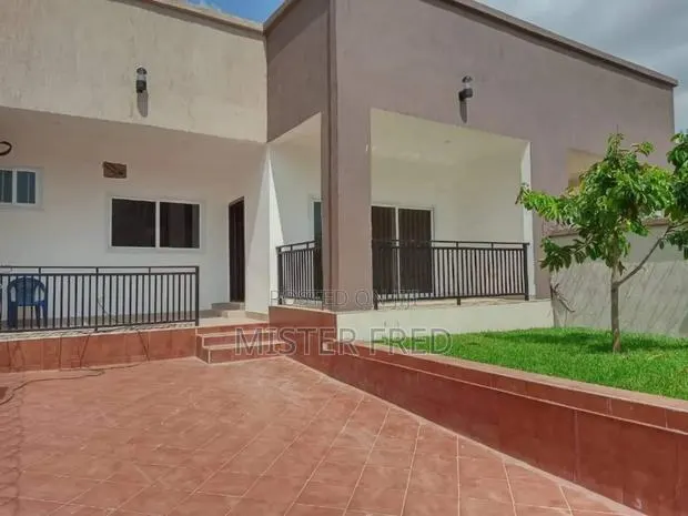 3bdrm House in Broadcasting, Weija for sale · Photo 1
