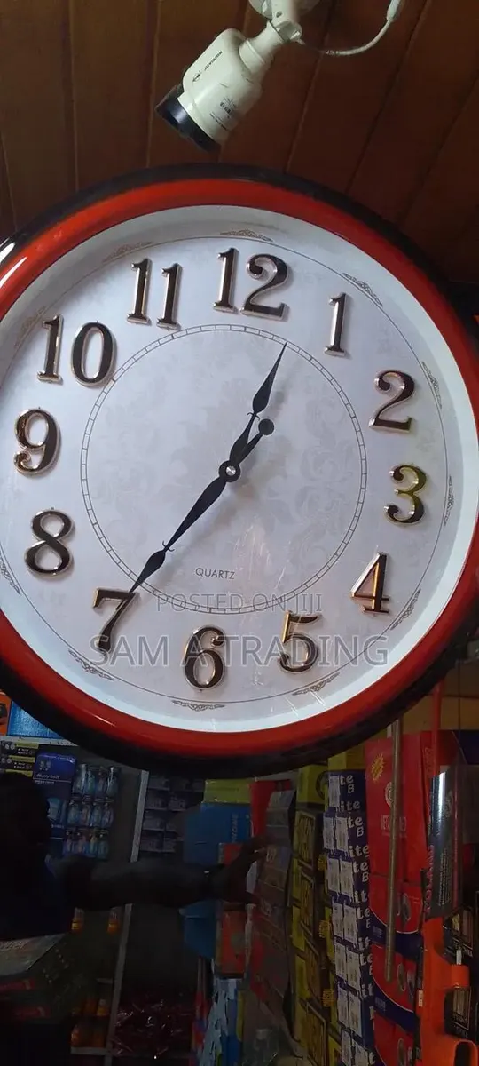 Wall Clock · Photo 1