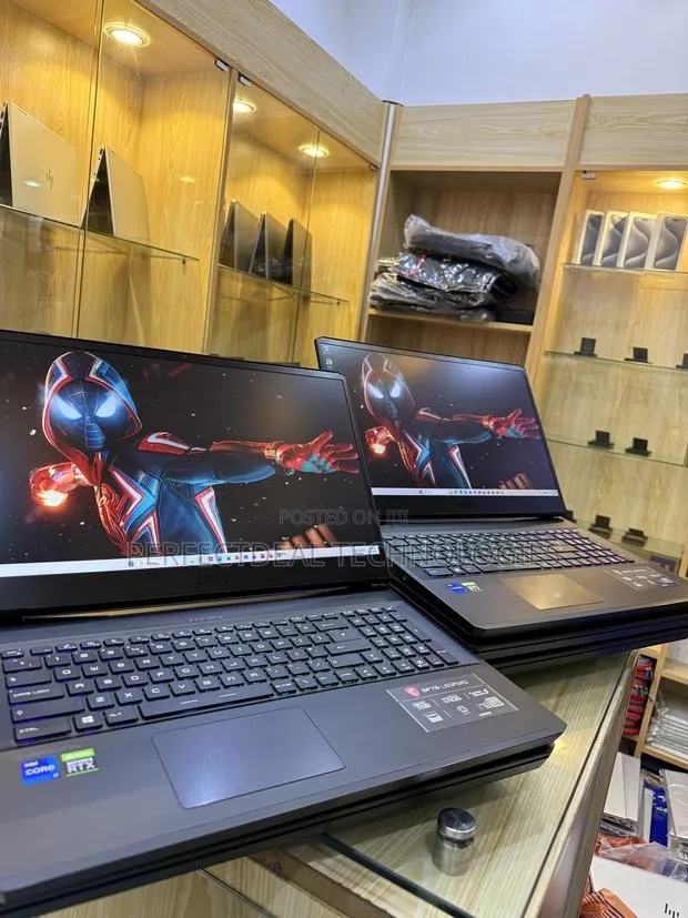 New Laptop MSI GP75 Leopard 32GB Intel Core i7 SSD 1T · Photo 1