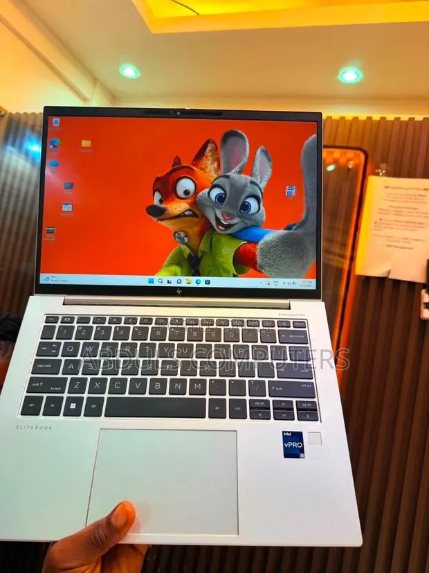 Laptop HP EliteBook 840 G9 16GB Intel Core i5 SSD 512GB · Photo 1