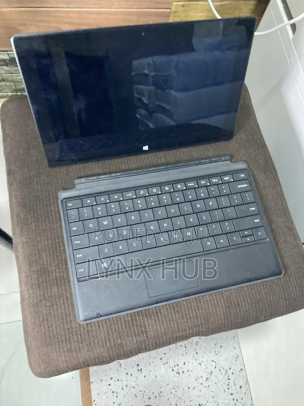 Laptop Microsoft Surface Pro 2 4GB Intel Core i5 SSD 128GB · Photo 1