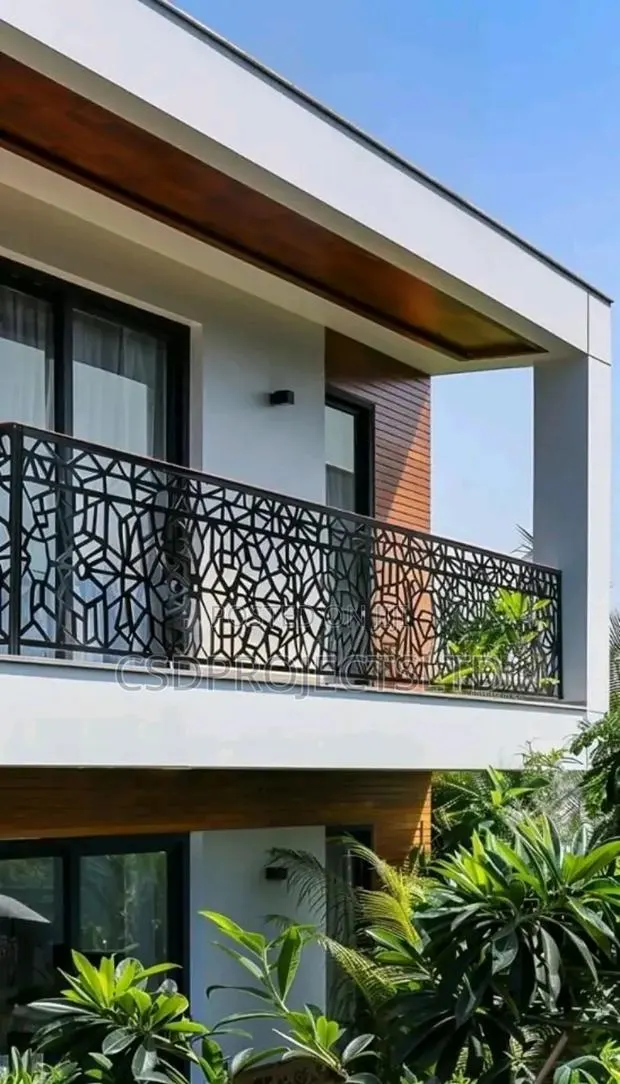 Excellent Metal Balustrade · Photo 1