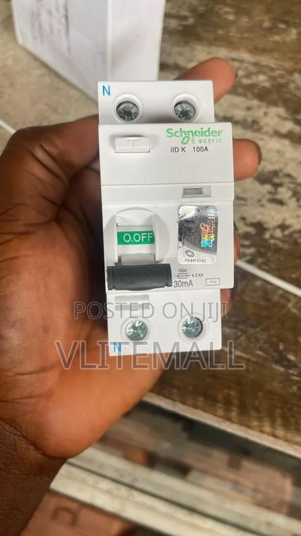 Schneider Electric Acti9 iID · Photo 1