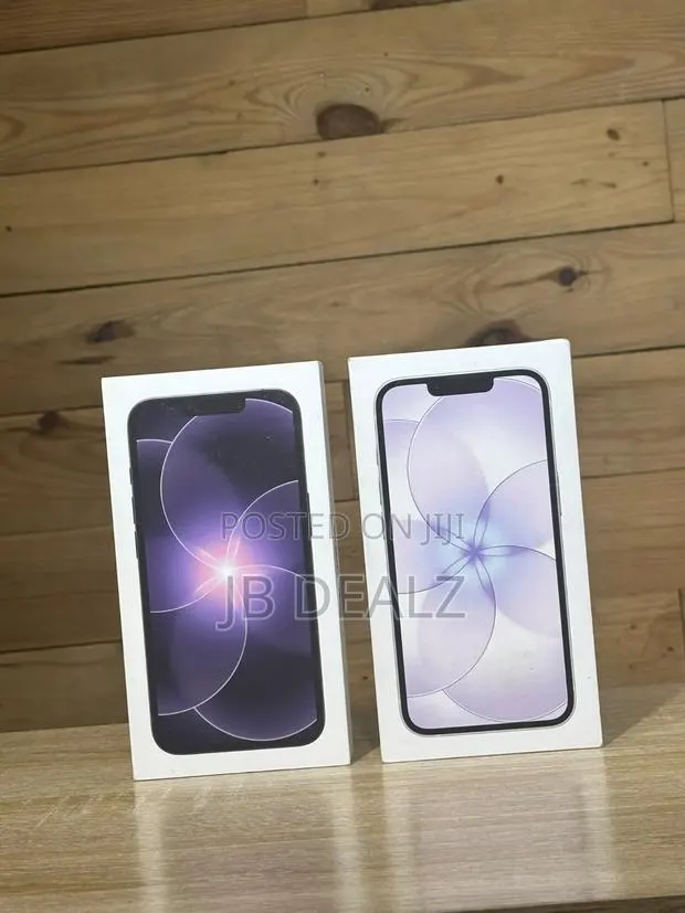 New Apple iPhone 17e 256 GB Black · Photo 1