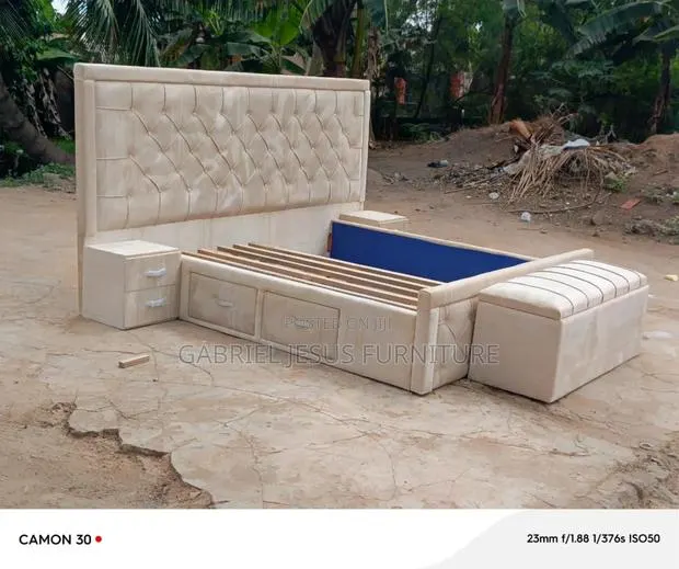 Super King Size Bed Frame · Photo 1