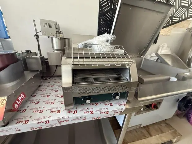Commercial Stainless Steel Conveyor Bread Toaster · Photo 1