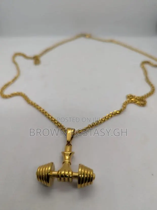 Gym Necklace · Photo 1