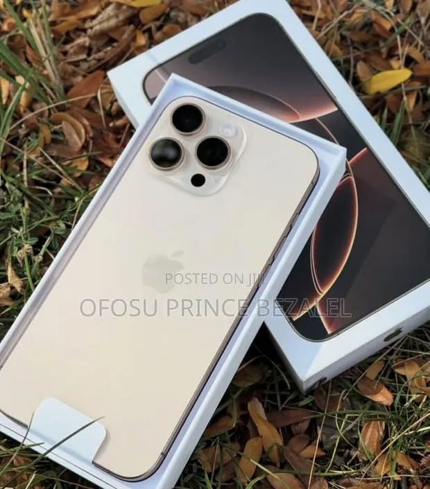 New Apple iPhone 16 Pro Max 256 GB Gold · Photo 1