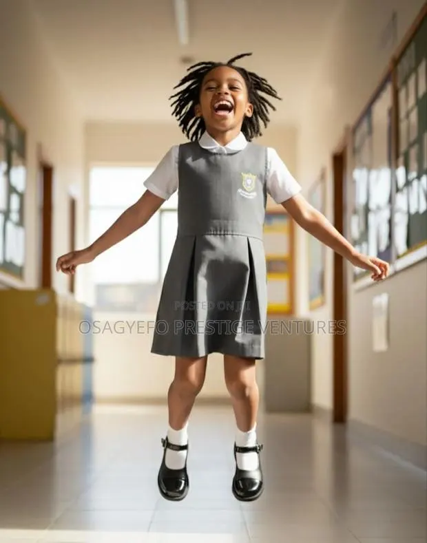 Beautiful Quality Kids Black Shoe, Girls · Photo 2