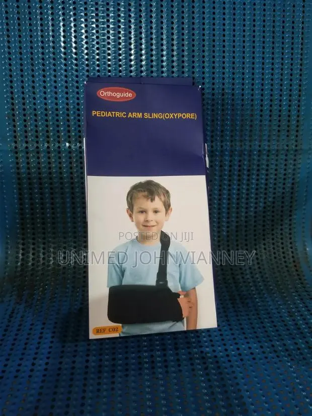 Pediatric Arm Slings · Photo 1