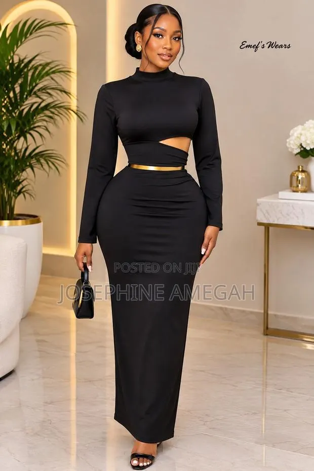 Size 10/12 60 Cedis Each · Photo 1
