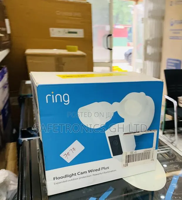 High Reliable Ring Floodlight Cam Wired Plus Outdoor Security Camera · Photo 1