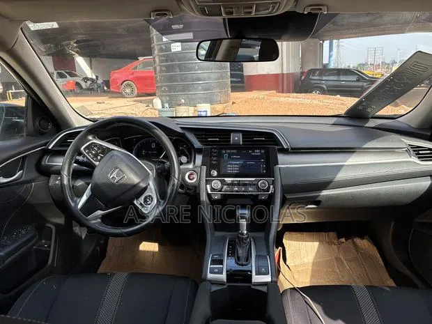 Honda Civic 2019 Black · Photo 1