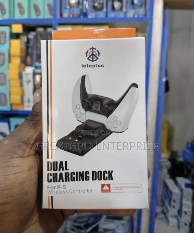 Ielcplus Dual Charging Dock for PS-5 Wireless Controllers · Photo 1