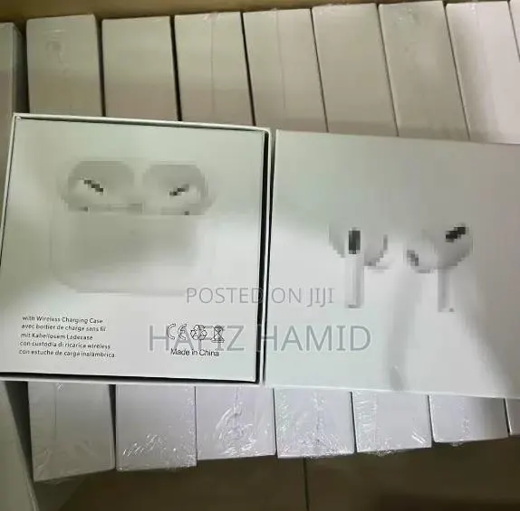 EarPods Pro 3 · Photo 1