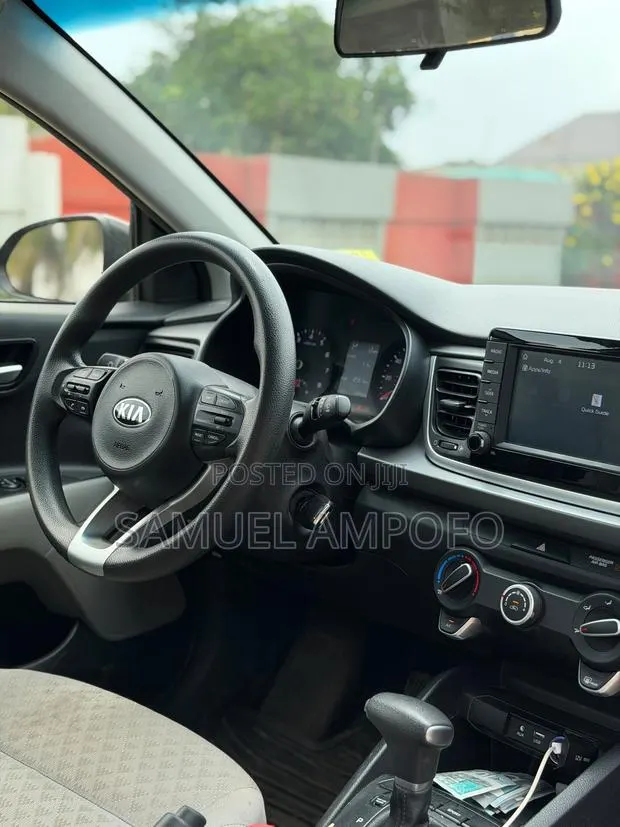 Kia Rio S Sedan 2019 Black · Photo 5