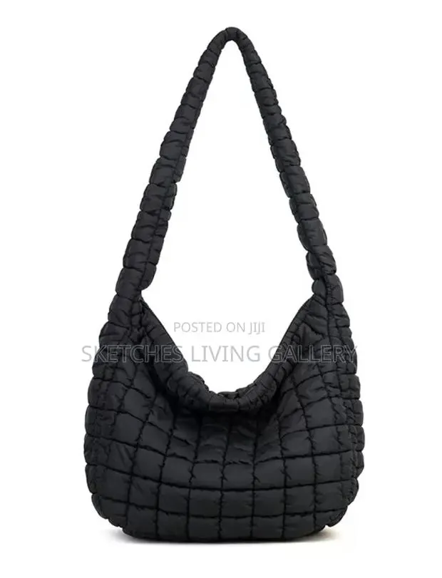 Stylish Puffer Shoulder Bags · Photo 1