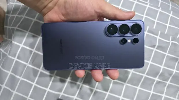 New Samsung Galaxy S26 Ultra 5G 1 TB Blue · Photo 1