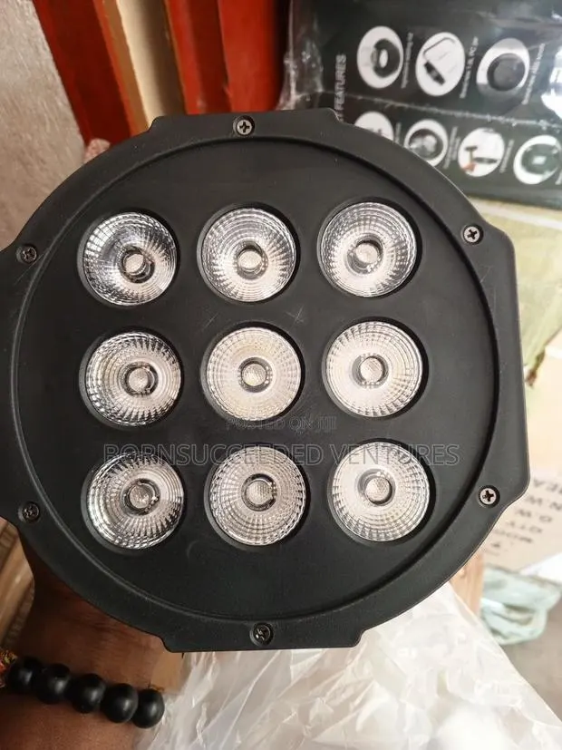9 Leds Par Stage Light DMX Effect Available · Photo 1