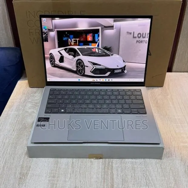 Laptop Asus Zenbook 13 OLED 16GB Intel Core Ultra 7 SSD 256GB · Photo 1