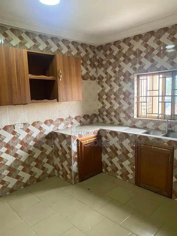 3bdrm Apartment in West Hills Mall Area for rent · Photo 1