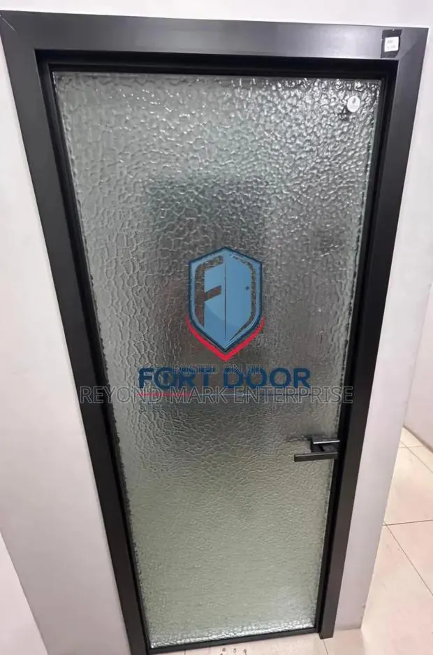 Washroom Door · Photo 1