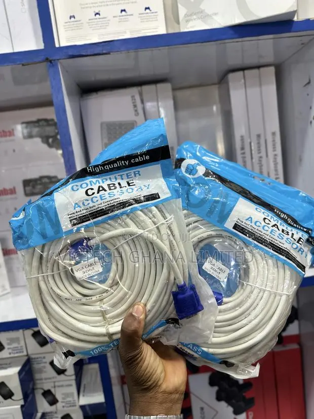 Vga Cable (30m) · Photo 1