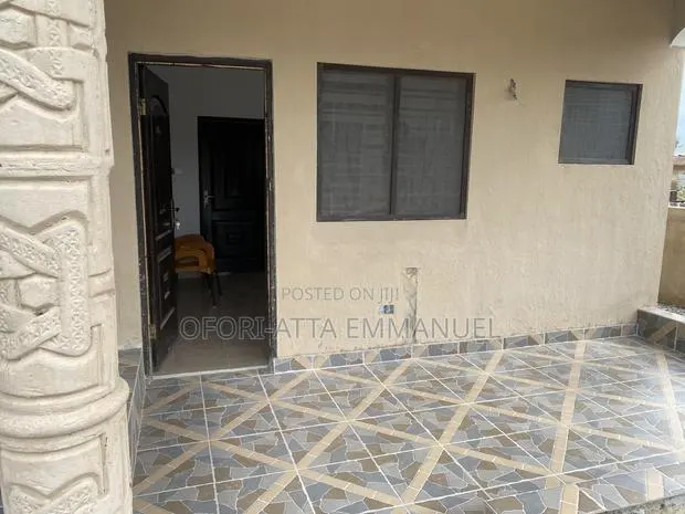 1bdrm Room & Parlour in Amasaman 3 Junction, Pokuase for rent · Photo 1