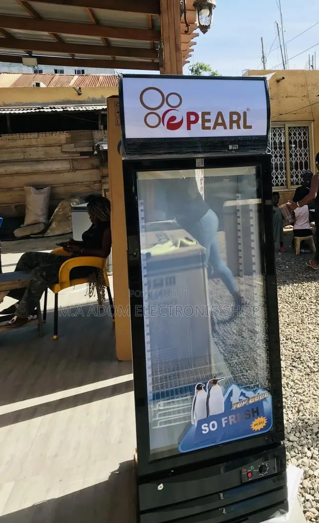 Super Chilling Pearl PVC-28 Single Door Beverage Cooler. · Photo 1