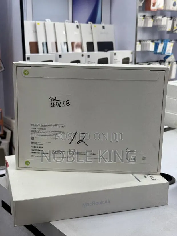 New Laptop Apple MacBook Air 2026 M5 13-inch 16GB Apple M5 SSD 1T · Photo 1