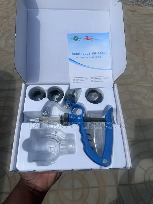 Automatic Syringe 6ml - Large Barrel · Photo 1