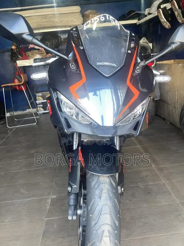 Honda CBR 2025 Black · Photo 1