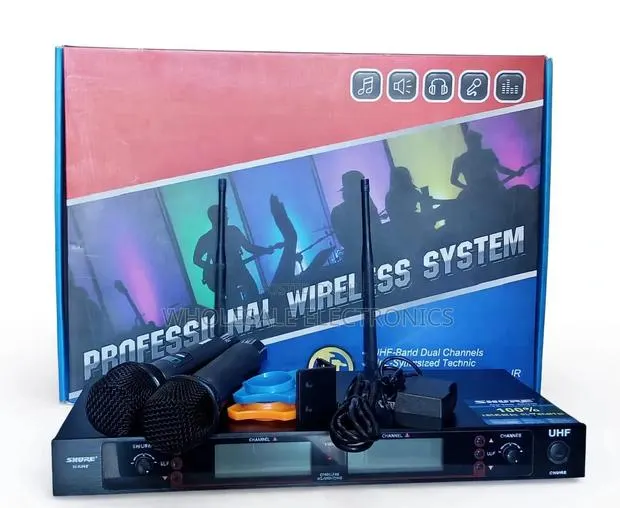 Shure Dual Channel UHF Professional Wireless Microphone System · Photo 1