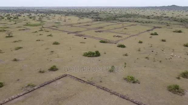 Registered Land for Sale at Shai Hills · Photo 1