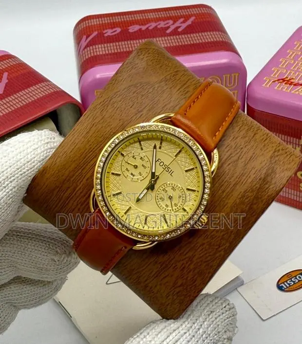 Fossil Tailor Es4006 Women's Multifunction Watch · Photo 1