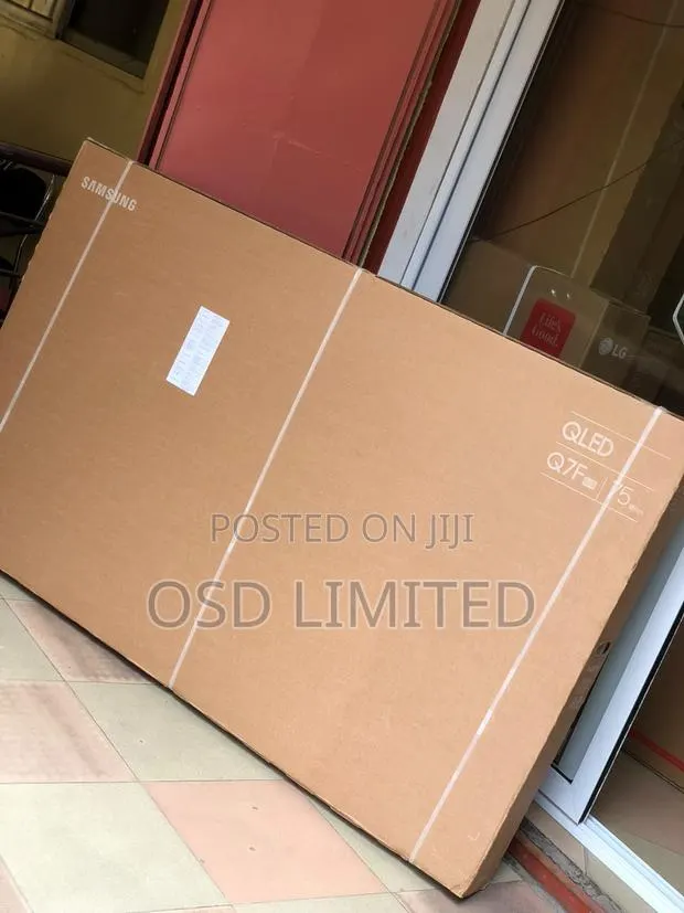 The Ultimate View: Samsung 75" QLED Smart TV · Photo 1
