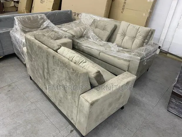 Quality Sofa Set With Cushioned Backrest · Photo 1